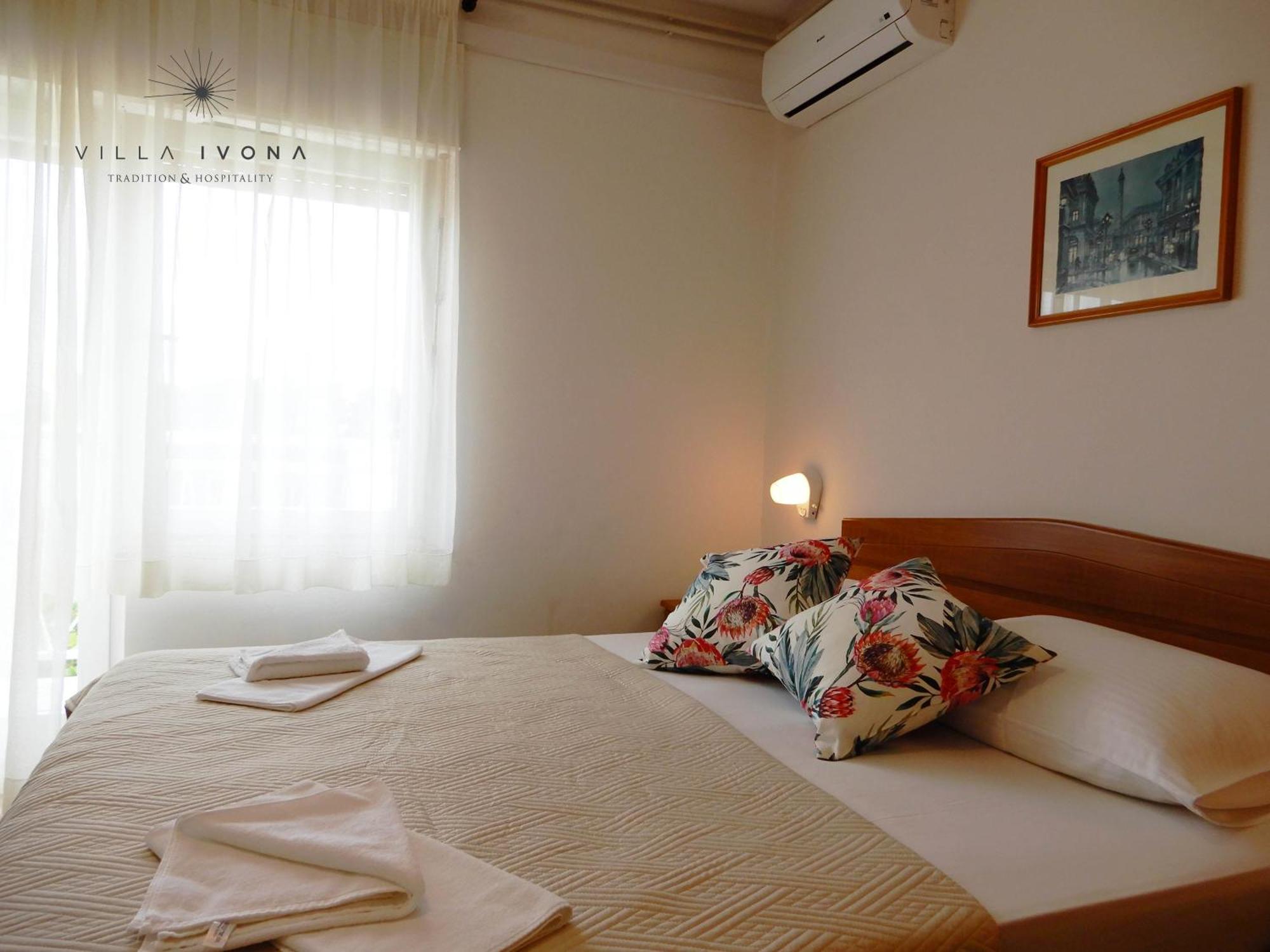 Bed And Breakfast Ivona Baska Voda Room photo
